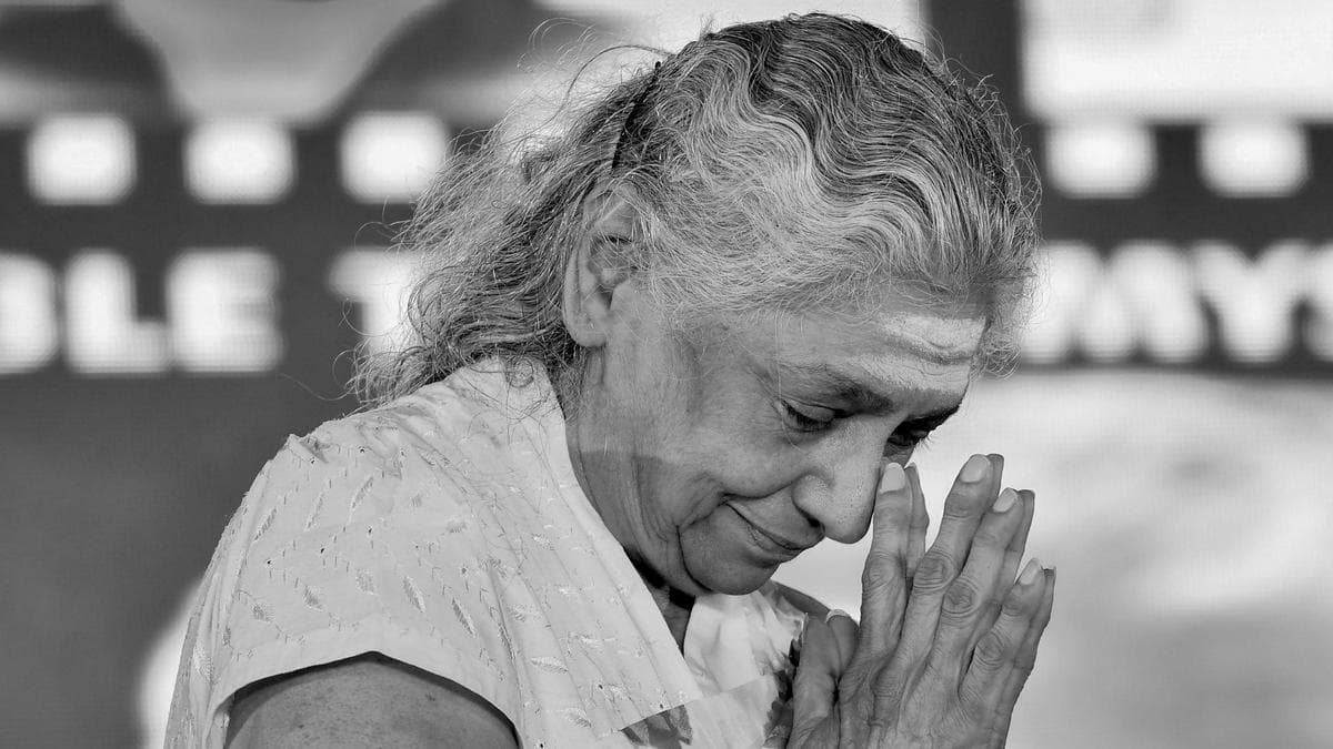 S. Janaki Turns Down Padma Bhushan, Demands Bharat Ratna Recognition