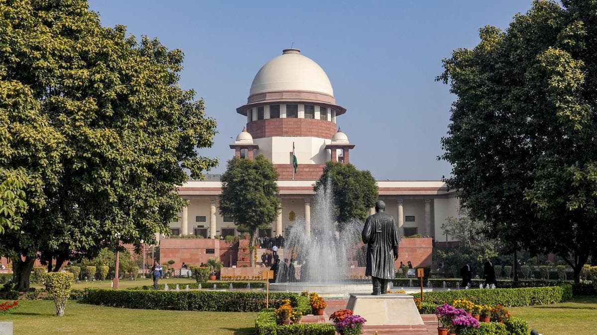 Chaos in Supreme Court: Litigant Disrupts Proceedings with Paper Attack